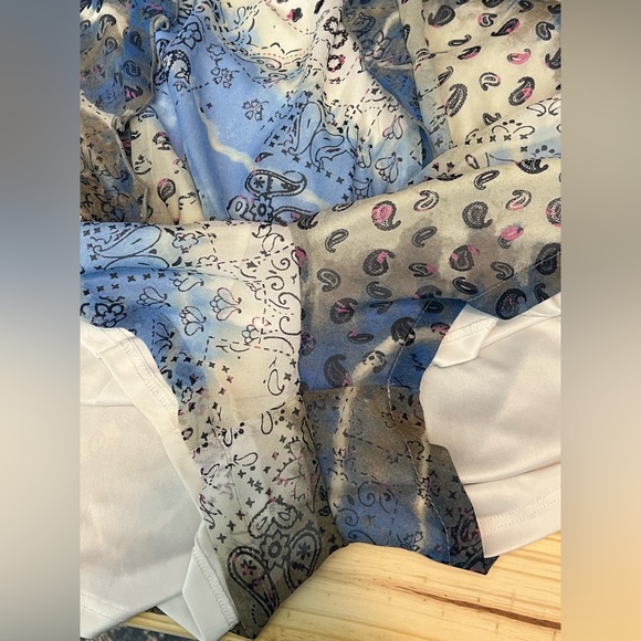 Princess Vera Wang Romper Sleeveless - Picture 6 of 8